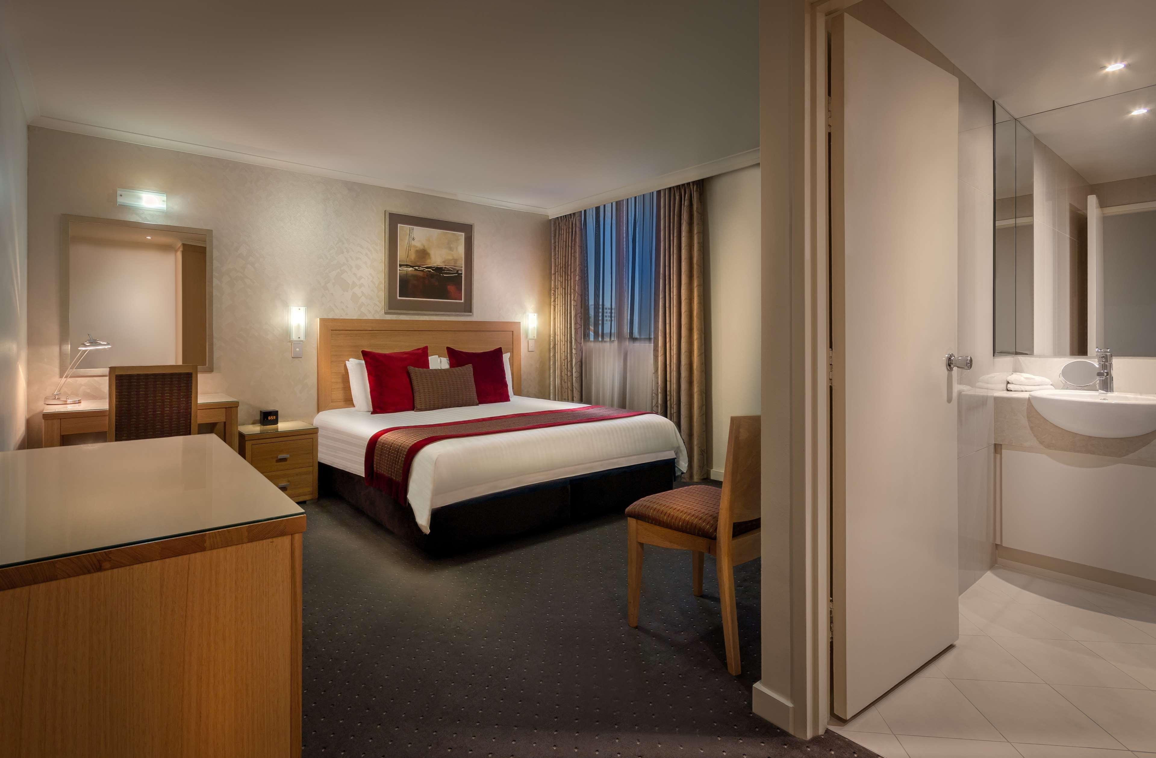 Best Western Plus Travel Inn Мельбурн Экстерьер фото