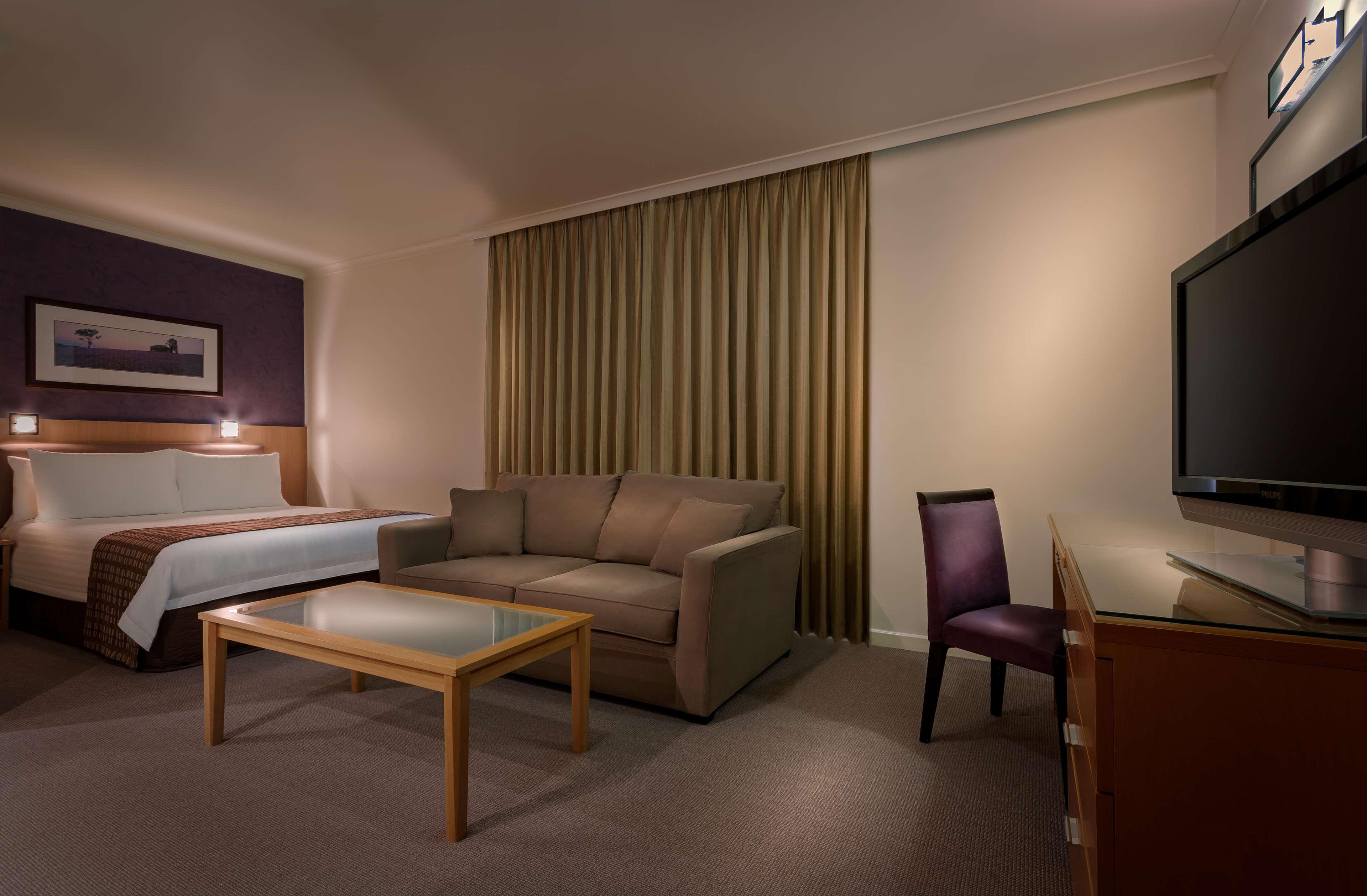 Best Western Plus Travel Inn Мельбурн Экстерьер фото