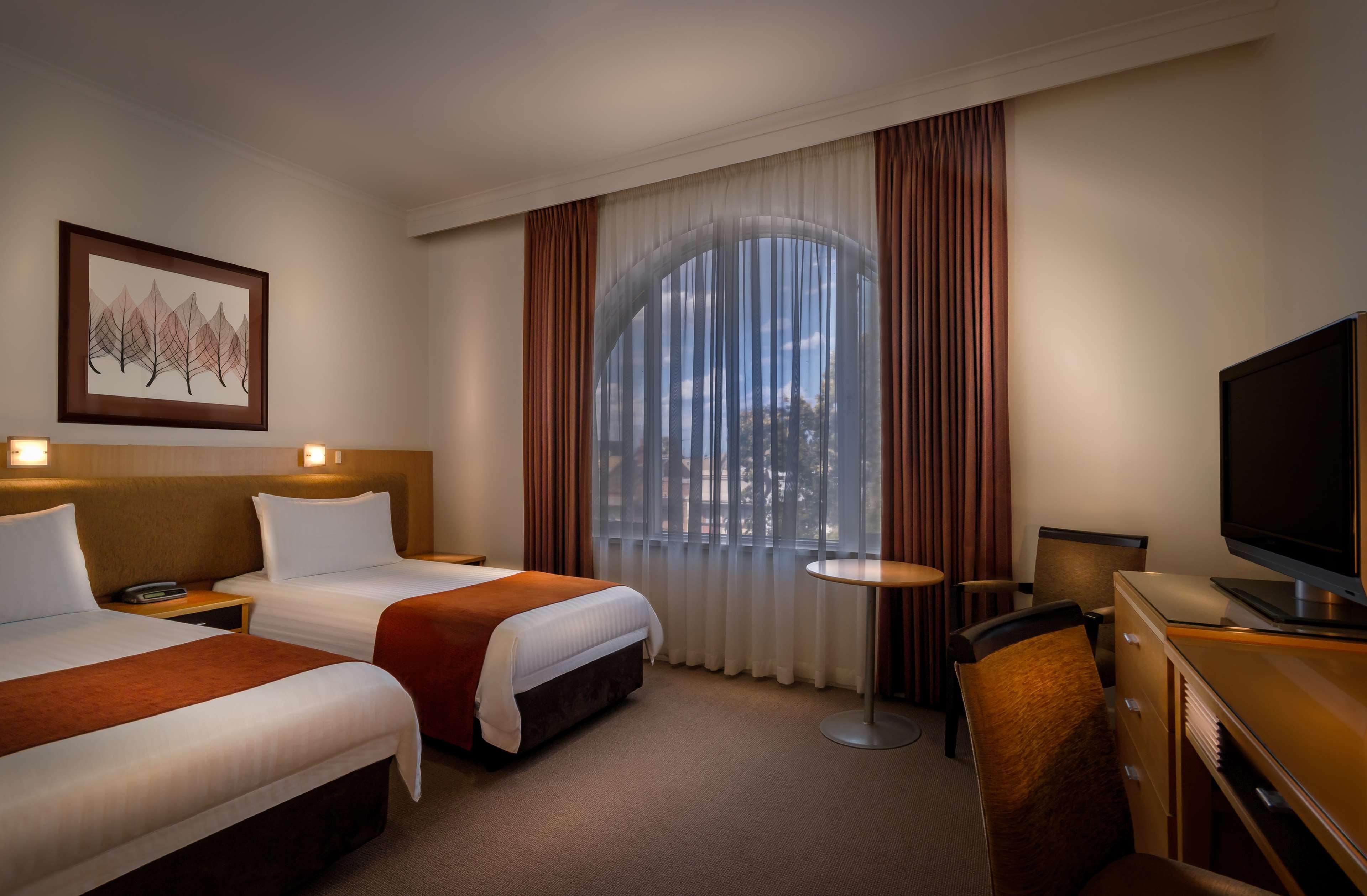 Best Western Plus Travel Inn Мельбурн Экстерьер фото
